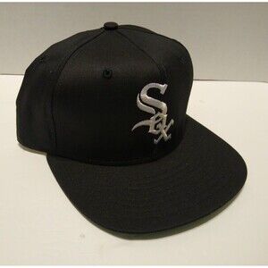 Vintage New Era- Dupont Visor-Pro Model Chicago White Sox Hat-Medium/Large  NEW